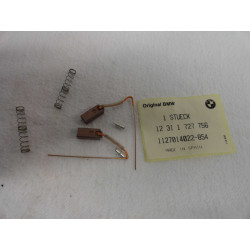 JEU DE BALAIS EN CHARBON...