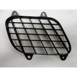 GRILLE DROITE