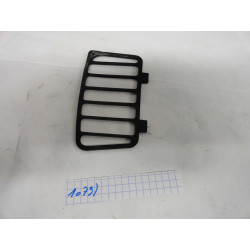 GRILLE GAUCHE