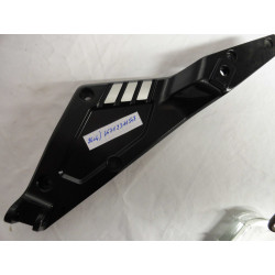 PLAQUE GAUCHE NOIRE NERVURE...