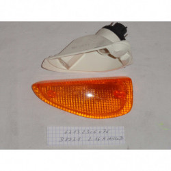 FEU CLIGNOTANT AVANT DROIT