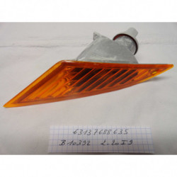 FEU CLIGNOTANT AVANT GAUCHE